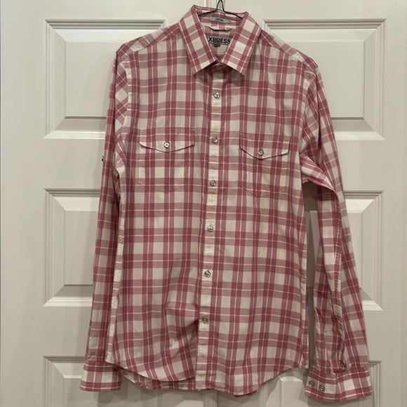 Men’s express fitted button down Medium - Picture 1 of 6